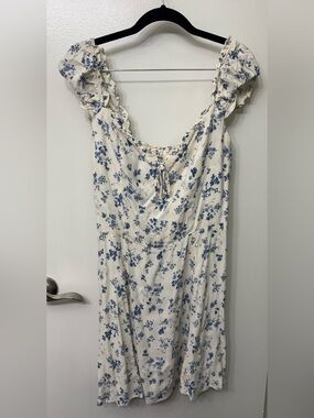 EUC Reformation Pacey Dress | Feminine Sustainable Mini Dress